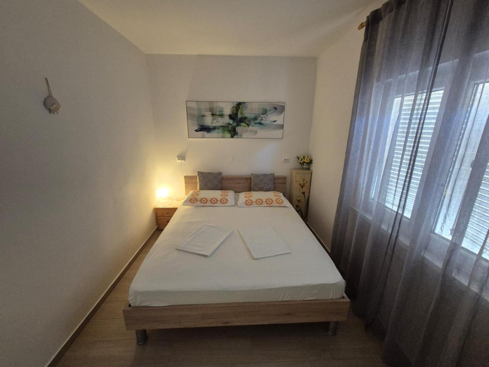 Apartman Davorka Karlobag Exterior foto
